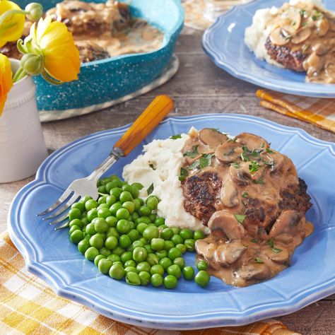 salisbury steak recipe Pioneer Woman Salisbury Steak, Sunday Dinner Ideas, Salisbury Steak Recipe, Steak Dinner Recipes, Salisbury Steak Recipes, Healthy Ground Beef, Potato Sides, Salisbury Steak, Steak Recipe