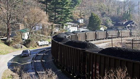 Hazard Kentucky, Electrical Lineman, Perry County, Coal Miners, Forced Labor, Coal Mining, University Of Kentucky, Business And Economics, Economic Development