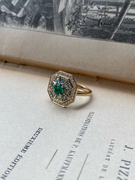 Nothing better to highlight an emerald than an art deco - style double halo… We can’t get enough of this ring ! #SophieBreitmeyer #bespoke #Modernfamilyjeweller #SBengagement #SBcelebration #BritishDesign #Sbspotlight #finejewellery #finejewelery #bespoke #engagement #engagementring Target Ring, Golden Jewellery, Fine Jewelery, Golden Jewelry, Jewelry Boards, Double Halo, Girly Jewelry, Jewellery Designs, Modern Family