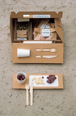 daily inspiration clever packaging Restaurant Packaging, Package Food, Takeaway Packaging, Picnic Box, Food Box Packaging, Food Boxes, Packaging Design Trends, Webdesign Inspiration, Eco Packaging