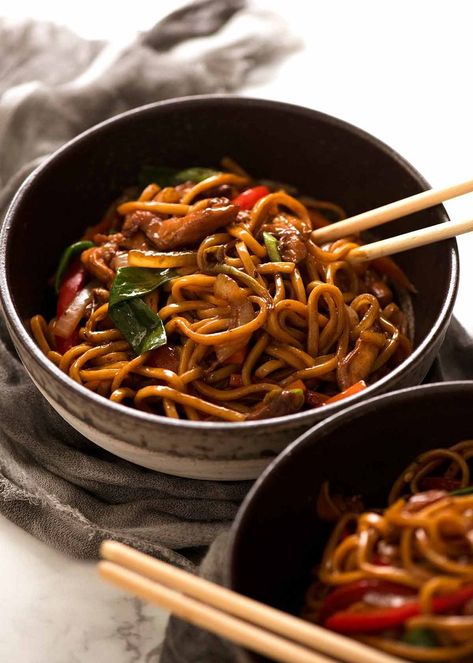 Lo Mein | Forget takeout - this is just as good, if not BETTER! https://www.recipetineats.com/lo-mein-noodles/ | By RecipeTin | Facebook Best Chocolate Bundt Cake Recipe, Lo Mein Noodles Recipe, Beef Lo Mein Recipe, High School Vibes, Beef Lo Mein, Lo Mein Recipe, Lo Mein Noodles, Lo Mein Recipes, Wok Cooking