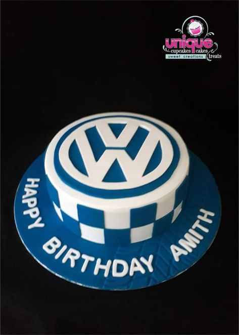 Volkswagen Birthday Cake, Volkswagen Cake, Polo Cake, Vw Cake, Unique Cupcakes, Unique Birthday Cakes, Unique Birthday, Fondant Figures, Volkswagen Polo