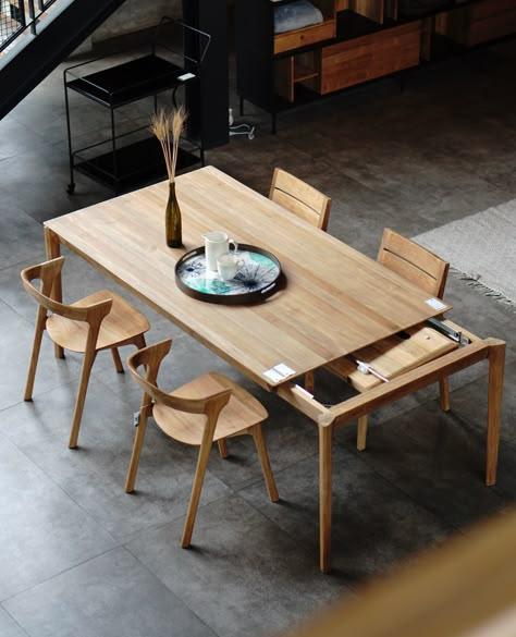 10 person dining table