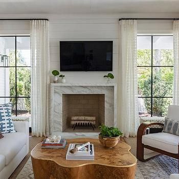 Fireplace Ideas Living Room, Windows Design Ideas, Fireplace Between Windows, White Fireplace Mantels, Fireplace Windows, Design Fireplace, Bungalow Decor, Windows Design, Living Room Fireplace