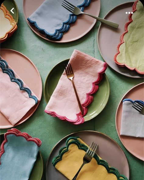 Colorful Table Runner, Anthropologie Table Setting, Bright Wedding Florals, Small Beautiful Homes, Objects Aesthetic, Colorful Tableware, Colorful Tablescapes, Unique Tableware, Gift Shop Interiors