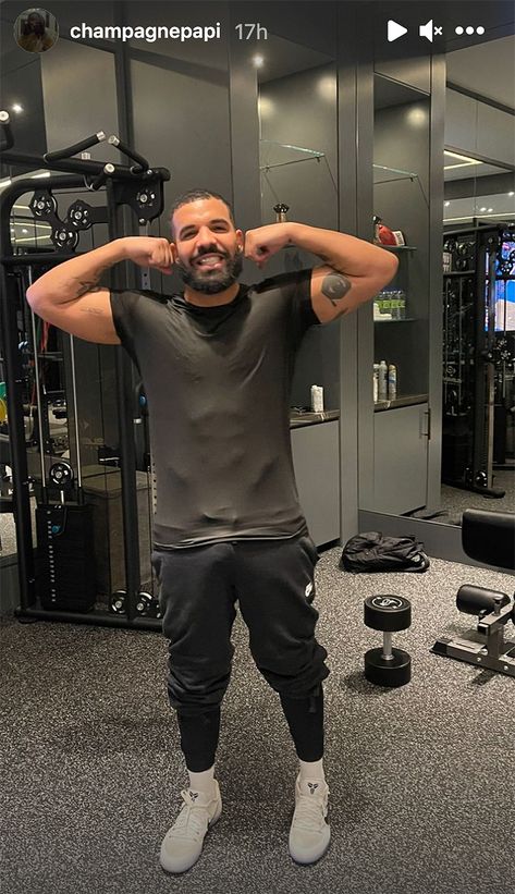 Drake Instagram, Drake Fashion, Drake's Birthday, Old Drake, Chica Chola, Drake Photos, Drake Ovo, Drake Drizzy, Drake Graham