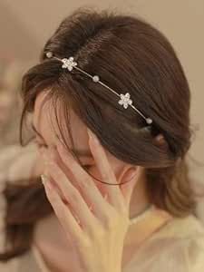 Minimalist Headband, Butterfly Headpiece, Korean Hair Accessories, Cute Jewellery, Simple Prom Hair, Pearl Headpiece, Comfortable Headbands, Aesthetic Accessories, Tiara Hairstyles