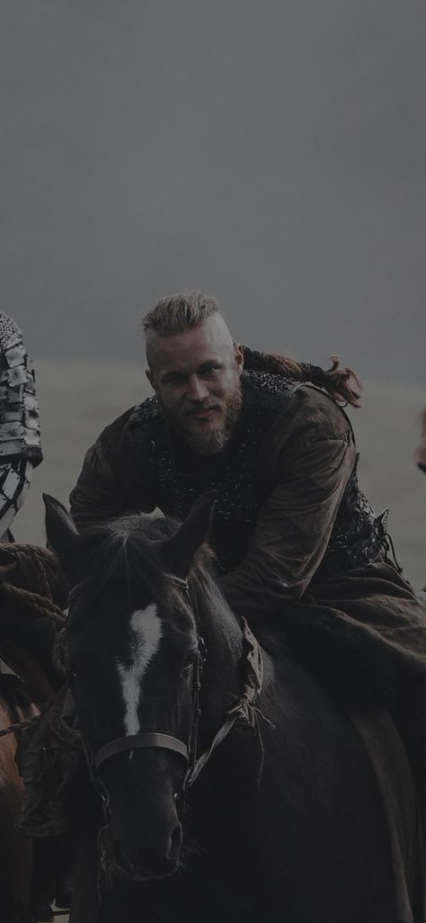 The Vikings Wallpaper, Ragnar Lothbrok Black And White, Vikings Wallpaper Ragnar, Ranger Lothbrok, Vikings Ragnar Wallpaper, King Ragnar Lothbrok Wallpapers, Ragnar Lothbrok Aesthetic, Viking Aesthetic Wallpaper, Ragnar Lothbrok Wallpapers 4k