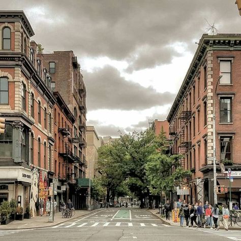 Looking westward along Bleecker Street from the Bowery, Manhattan Seriously Nostalgic, Delia Deetz, City Scenery, Nyc History, Bleecker Street, Nyc Fall, Gramercy Park, Autumn In New York, Dream Places