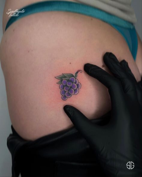 Small Grape Tattoo, Traditional Grape Tattoo, Grapes Tattoo Design, Grape Tattoo Minimalist, Grape Tattoo, Nicole Tattoo, Ladybird Tattoo, Tattoo 2023, Perfect Tattoo