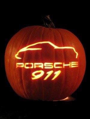 Halloween Pumpkin Designs, Pumpkin Halloween Decorations, Between Us, Pumpkin Design, Over 60, Pumpkin Carving, Halloween Pumpkins, Porsche, Carving