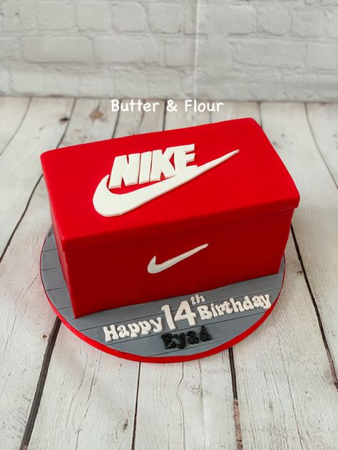 Nike Themed Cake, Nike Box, Shoe Cake, Party Themes For Boys, Birthday Cakes For Men, Cake Inspo, Bday Cake, Cakes For Men, 13th Birthday