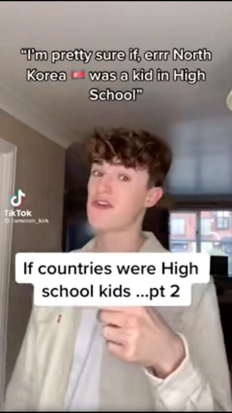 America Is Weird, American High School Memes, Funny Videos About School, Funny School Relatable, Boys At School Never Look At Me, School Videos Highschool, Funny Highschool Quotes, School Be Like, Highschool Funny