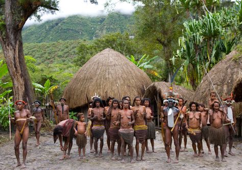 Korowai Tribe, West Papua, Indigenous Tribes, Domestic Flights, New Guinea, Tour Operator, No Electricity, Local Guide, Group Tours