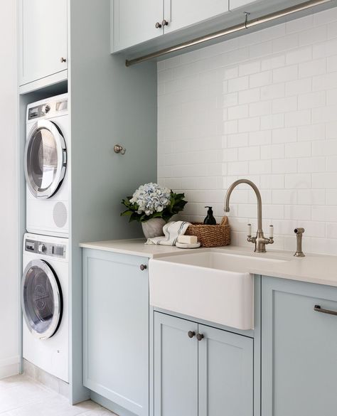 Laundry Room Tile, Laundry Makeover, Modern Laundry, Laundry Room Flooring, Dream Laundry Room, Mudroom Laundry Room, Laundry Room Layouts, Laundry Room Renovation, Laundry Design