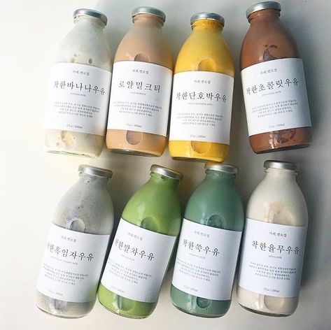 mrsandmrstyles † Bottle Design Packaging, Pretty Drinks, Think Food, Bottle Packaging, Cafe Food, Korean Food, Bubble Tea, Food Packaging, Pretty Food