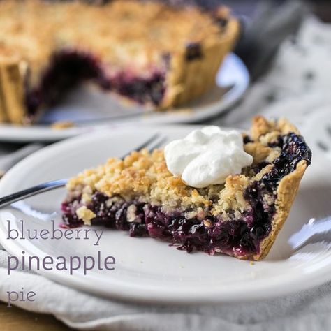 Blueberry Crumb Pie, Hawaiian Pie, Easy Pies, Blueberry Crumble Pie, Chocolate Crumble, Pineapple Pie, Craving Sweets, Pillsbury Dough, Desert Ideas