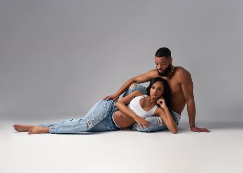 Denim maternity | NYC Maternity & Beauty Photographer Calvin Klein couples Maternity Reveal Photography, Calvin Klein Couples, Calvin Klein Photoshoot Ideas, Melanie Marie, Beach Maternity Pictures, Maternity Shoot Outfit, Maternity Picture Outfits, Maternity Studio Photoshoot, Cute Pregnancy Pictures