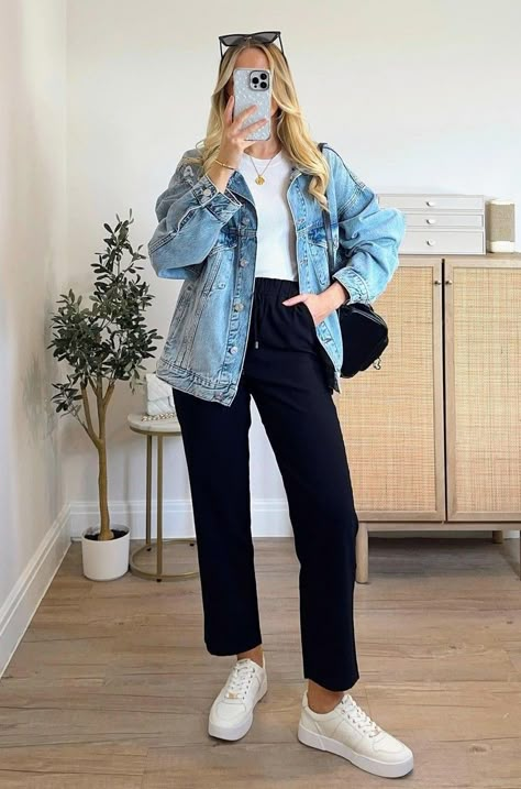 Business Casual Outfits For Work, Work Fits, New Wife, Casual Day Outfits, Athleisure Outfits, Casual Chic Outfit, Teacher Outfits, Fashion Mistakes, Mom Outfits