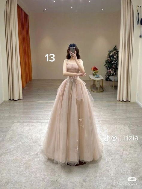 Sweet 17 Dress, Dress Promnight Elegant, Royal Ball Gown Aesthetic, Dress Promnight, Debut Dresses, Elegant Ball Gowns, Pretty Quinceanera Dresses, Gaun Fashion, Gowns Dresses Elegant