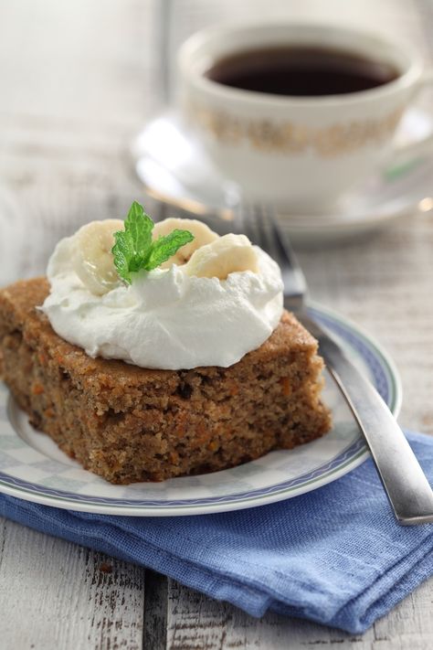 Crockpot Cake Recipes, Steamed Pumpkin, Carrot Cake Topping, Crockpot Cake, Lentil Cake, Chicken Dishes For Dinner, Pumpkin Crockpot, Gingerbread Recipe, Easy Slow Cooker Recipes