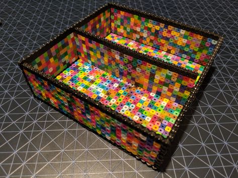 Perler Bead Organizer, Kandi Crafts, Bead Organizer, Bead Organization, Beads Designs, Diy Perler Beads, Perler Patterns, Fuse Beads, Peg Board