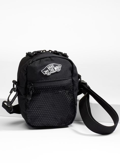 Street Ready small shoulder bag | Vans | Shop Women's Belt Bags | Simons Vans Purse, Vans Bag, Cute Gym Bag, Vans Bags, Mini Messenger Bag, Sneakers Vans, Belt Bags, Vans Shop, Pretty Bags