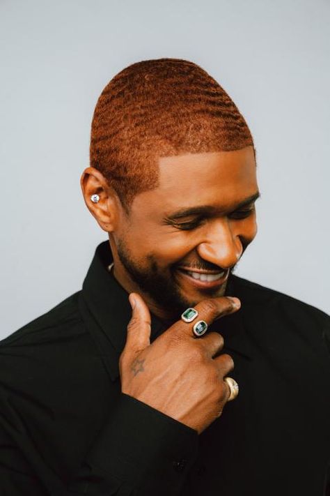 Usher Raymond, Roberta Flack, Berklee College Of Music, Dark Skin Men, Singing Competitions, Missy Elliott, Boston University, African Music, Aretha Franklin