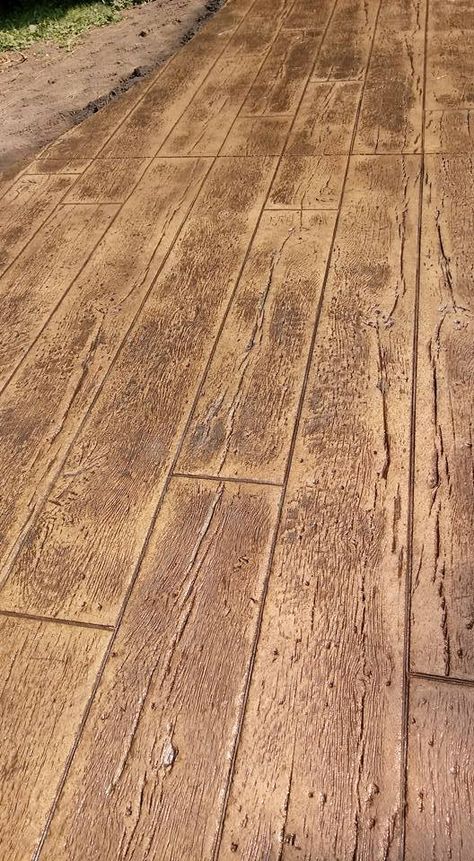 Stamped Concrete Flooring, Concrete That Looks Like Wood, Stained Concrete Porch, Wood Stamped Concrete, Fairy Woods, Stamp Concrete, Concrete Stamp, Patio Decking, Walnut Furniture