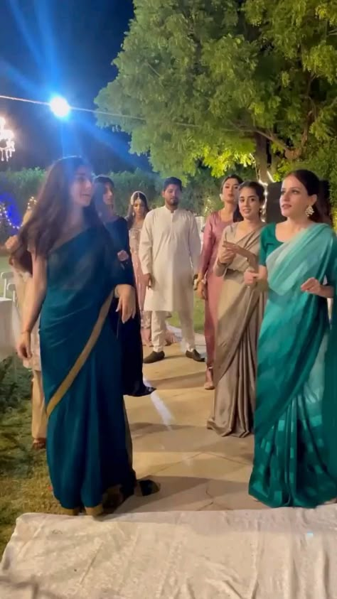 Bride And Groom Sangeet Entry, Brides Friends Dress, Bridal Entry With Bridesmaid, Bride Groom Entry Songs, Wedding Reception Dance Songs, Mehendi Look For Bridesmaid, Haldi Ideas For Groom, Mehendi Lehenga Brides, Friend Group Dance