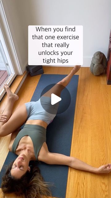 Pilates For Hips, Pelvic Floor Exercises Strengthen, Lauren Ohayon, Pelvic Floor Muscle Exercise, Hip Mobility Exercises, Hip Strengthening Exercises, Hip Stretch, Pilates Workout Plan, Pilates Ball