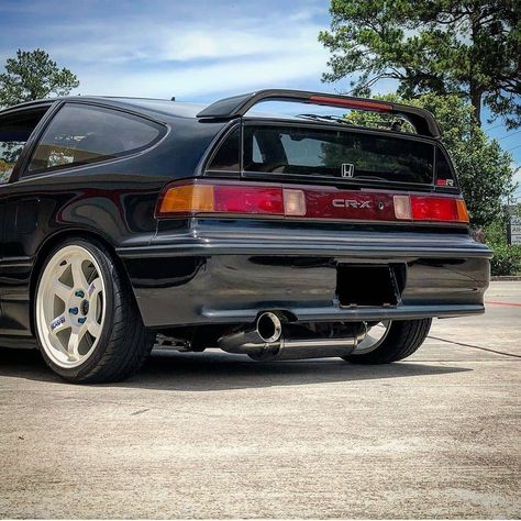 Vintage Honda Car, Crx Honda, 90s Cars, Miracle Workers, Japanese Sports Cars, Honda Crx, Honda Civic Hatchback, Civic Hatchback, Drifting Cars