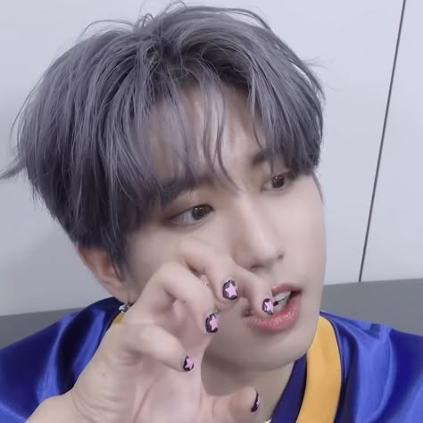 Han Jisung Nails 5 Star, Han Jisung Painted Nails, Han Jisung Nails Designs, Han Nails, Han Jisung Nails, K Pop Nails, Idol Nails, Stars Nails, Lose My Breath