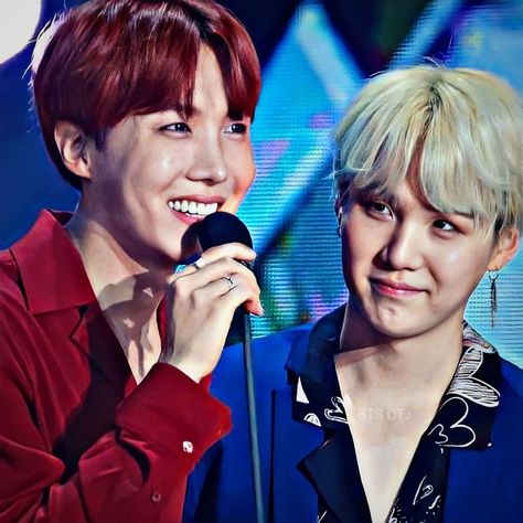 Jhope and Suga aesthetic wallpapers Jhope And Suga Pics, Jhope And Suga, 7 Angels, Bts Ships, Quotes Pics, Suga Jhope, Bts Quotes, Busan, Bts Video