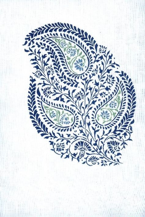 Hope & May #inspiration [Instagram @hopeandmay] Paisley Art, Indian Patterns, Hand Printed Fabric, Paisley Fabric, Art Texture, Design Textile, Print Inspiration, Arte Popular, Paisley Design