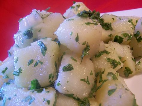 Potato Salad With Russet Potatoes, Ethiopia Recipes, Ethiopian Dishes, Mayonnaise Dressing, Salad Photo, Southern Style Potato Salad, Ethiopian Cuisine, Ethiopian Restaurant, Italian Parsley