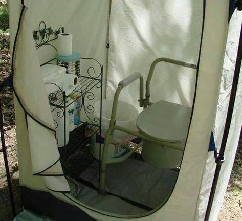 Camping Bathroom Camping Toilet Tent, Camping Australia, Creative Camping Ideas, Tents Camping Glamping, Toilet Tent, Camping Bathroom, Portable Toilet For Camping, Solo Camping, Camping Toilet