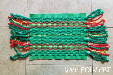 Peruvian Weaving Project with Felt - Homeschool Companion Native American Art Projects, Peruvian Culture, Peruvian Art, South American Art, Weaving For Kids, Peruvian Textiles, America Art, Weaving Projects, World Crafts