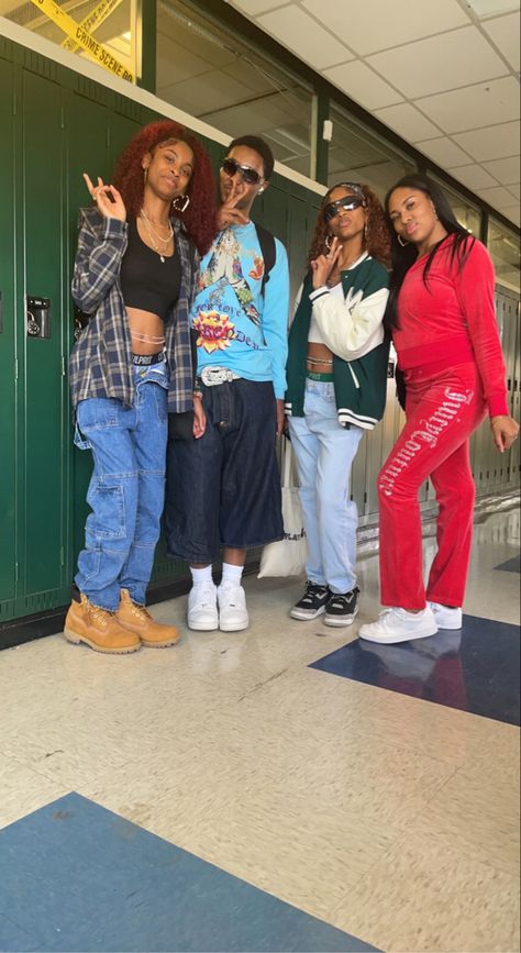 Throwback Outfits Black Women, Mitch Match Day Spirit Week Outfits, 2000s Throwback Outfits Spirit Week, Y2k Throwback Outfits, 90s Day Outfit Ideas, Tacky Tuesday Outfits Spirit Weeks, 90s Day Outfit Spirit Week, Spirit Week Throwback Thursday, 2000s Day Spirit Week