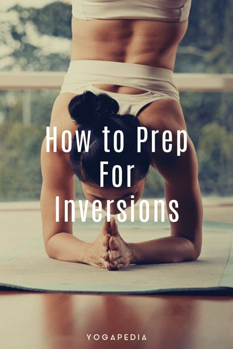 There are so many benefits to #inversions. But you need to make sure you work up to them properly so you don't hurt yourself. Here's how to prep for inversions. #yoga Inversions Yoga, Core Strengthening Yoga, Ancient Yogi, Diy Yoga, Headstand Yoga, Yoga Inversions, Yoga Hammock, Yoga Handstand, Yoga Hair