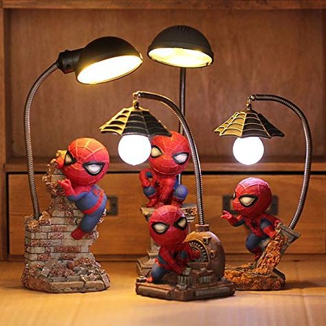 Cooles Geschenk für Marvel Fans: diese Spiderman Lampe gibt es in vielen verschiedenen Ausführungen. Ob für Erwachsene Spiderman Fans oder für Kinder als Nachtlicht im Kinderzimmer: diese Spiderman Lampen sind ein echter Blickfang und eine außergewöhnliche Geschenkidee. Cartoon Avengers Actionfigur Spiderman Nachtlicht Harz Kinderzimmer LED Nachtlichter Weihnachten Kreative Geschenke (Emitting Color : C1): | *werbung Decoration Birthday, Night Lamp, Night Lamps, Led Night Light, Creative Kids, Super Heroes, Resin Crafts, Kids Christmas, Creative Gifts