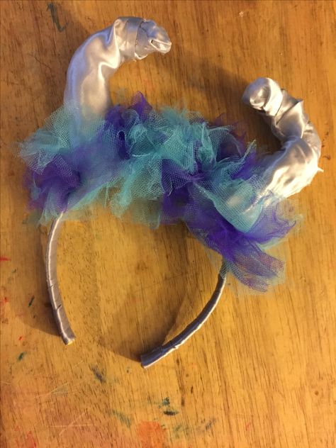 Sully Headband Diy, Sully Horns Diy, Diy Sully Costume Monsters Inc, Monsters Inc Trunk Or Treat, Aquarium Dramatic Play, Sully Costume Diy, Work Party Ideas, Sully Costume, Sully Monsters Inc