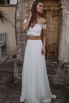 Hey Rebellious Bride www.mccormick-weddings.com Virginia Beach Affordable Boho Wedding Dress, White Wedding Suit, Affordable Boho, Boho Wedding Dresses, Two Piece Wedding Dress, Claire Pettibone, Wedding Dresses 2018, Boho Wedding Inspiration, Trendy Wedding Dresses