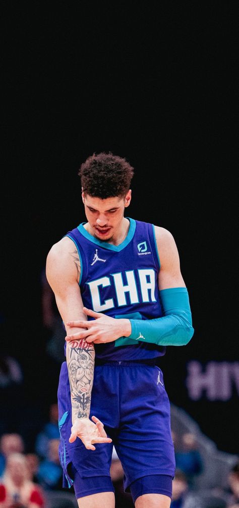 Lamelo Ball Wallpaper, Lamello Ball, Melo Ball, Ja Morant Style, Hornets Basketball, Waves Haircut, Best Nba Players, Ball Wallpaper, Lamelo Ball