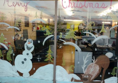 Xmas Window Painting, Frozen Window, Painting Portfolio, Xmas Window, Artwork Portfolio, Christmas Window Painting, Window Mural, Frozen Christmas, Residential Windows