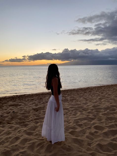 No Face Vacation Pics, Beach Inspo Pics Photo Ideas No Face, Philippine Outfits, No Face Beach Pictures, Summer Asethic Photos, Hawaii Trip Outfits, Bff Summer, Philippines Outfit, Myrtle Beach Trip