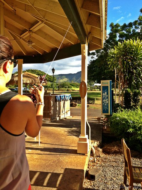 The perfect Tiki Toss set-up with an awesome view of the lush green Hawaiian mountains in the background. www.playtikitoss.com #mellowmilitia #tikitoss #hawaii #backyard #games Tiki Toss Game Diy, Backyard Drinking Games, Hawaii Backyard, Tiki Toss Game, Hawaiian Mountains, Outdoor Drinking Games, Tiki Bars Diy, Games For Parties, Vintage Gardens