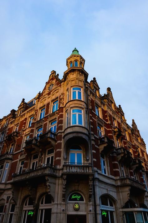 Traditional Dutch Architecture in Amsterdam Dutch Architecture Traditional, Houses In Amsterdam, Dutch Houses, Travel Netherlands, Dutch Architecture, Keep Looking Up, Amsterdam Houses, Dutch House, Netherlands Travel