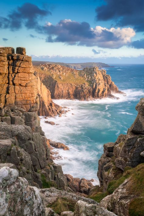 Lands End Cliffs by Chris Combe via Flickr Lands End Cornwall, Into The West, Cornwall England, English Countryside, Lands End, Beautiful Beaches, Beautiful World, Cornwall, Beautiful Landscapes