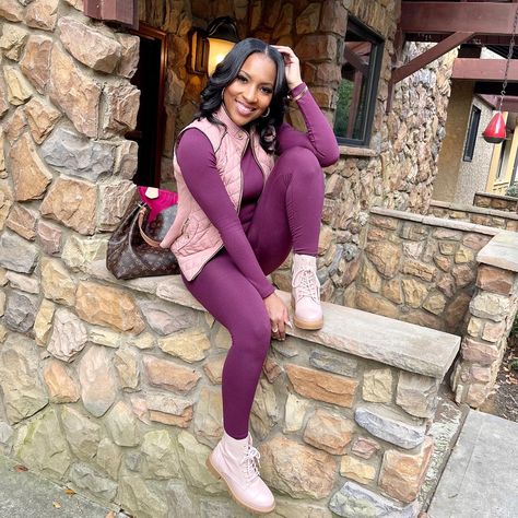 Burgundy two-piece with Mauve Vest Reilly Boots Aldo Mauve Outfit Ideas, Mauve Outfit, Leggings Outfit Casual, Cute Simple Outfits, Casual Fall Outfits, Outfit Casual, Winter Fashion Outfits, Boots Outfit, Outfit Idea